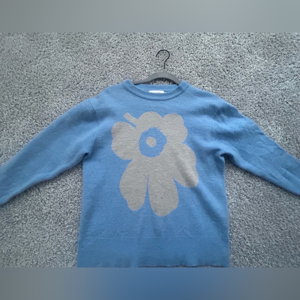 Marimekko 100% wool sweater In used
